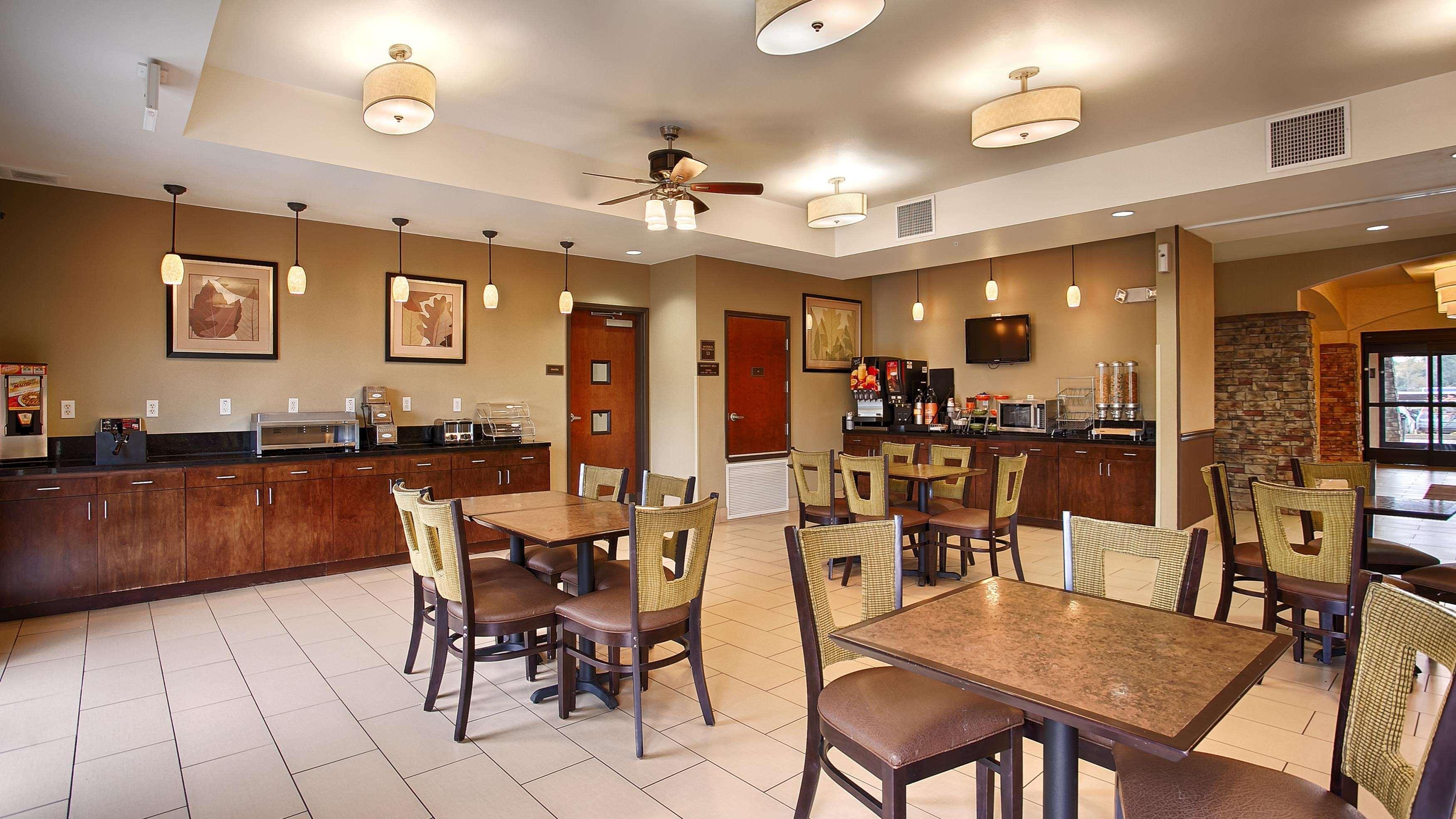 Best Western Plus Desoto Inn & Suites Mansfield Kültér fotó
