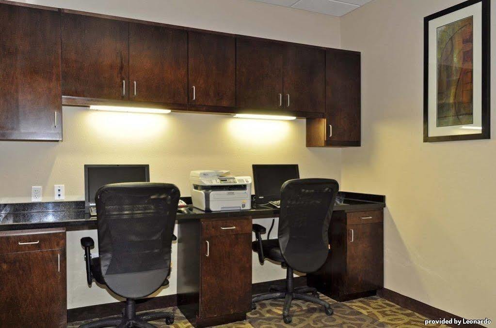 Best Western Plus Desoto Inn & Suites Mansfield Létesítmények fotó
